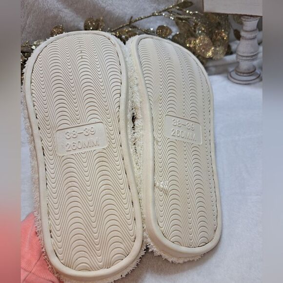 New Fuzzy Slippers - Picture 8 of 15